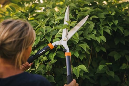 Fiskars Heckenschere HS21 Solid, 59 cm, gehärtete Stahl-Klingen, Schwarz/Orange